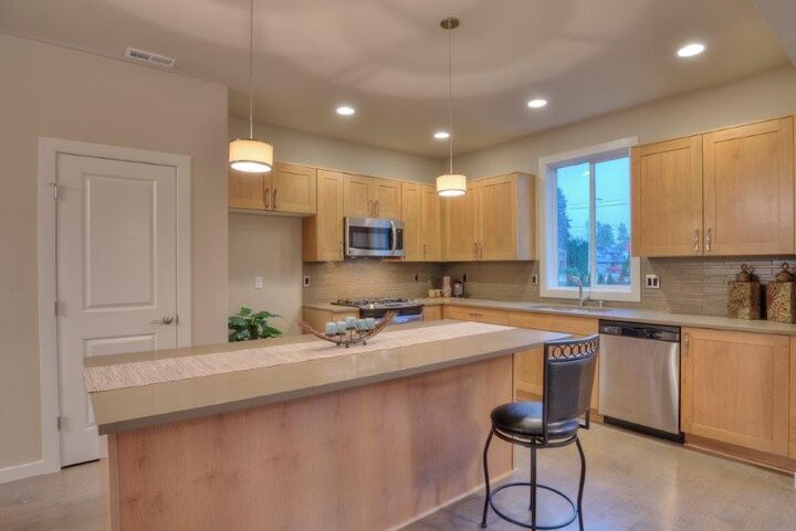 Property Photo: 29575 57th Place S WA 98001