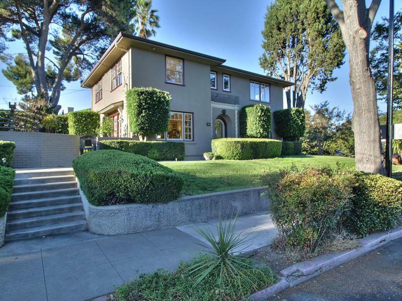 Property Photo:  745 East William Street  CA 95112 