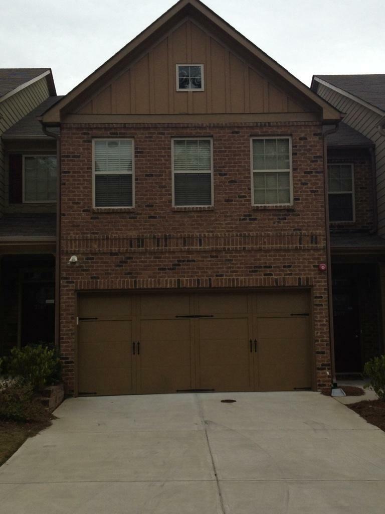 Property Photo: 2242 Knoxhill Vw 33 GA 30082