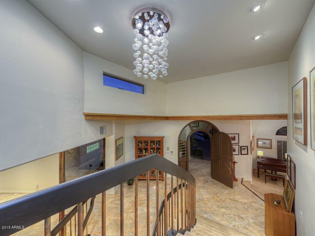 Property Photo:  2109 E Kaler Drive  AZ 85020 