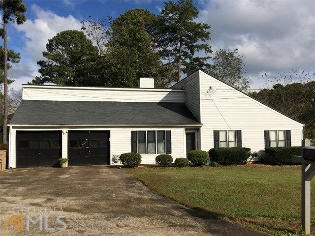 Property Photo:  3732 Jesica Trace  GA 30144 