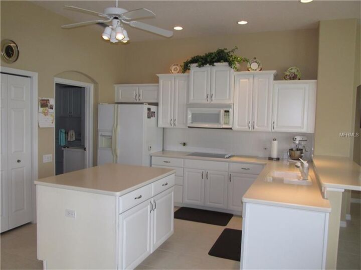 Property Photo:  1037 Grouse Way  FL 34285 