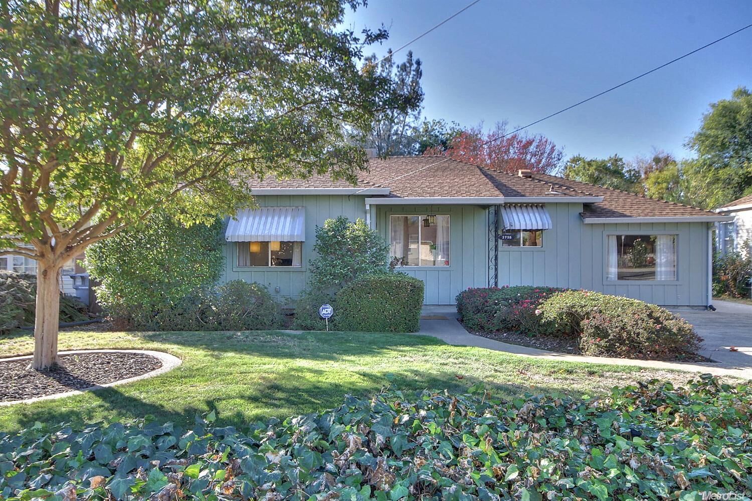 Property Photo: 2736 59th Street CA 95817