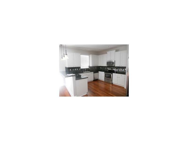 Property Photo: 6731 70th Court E FL 34203