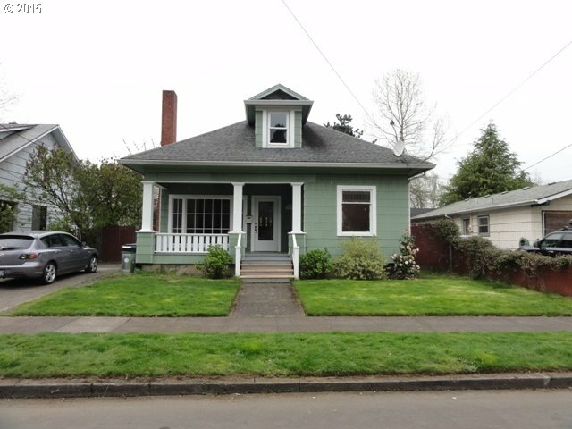 Property Photo:  4603 SE 59th Ave  OR 97206 