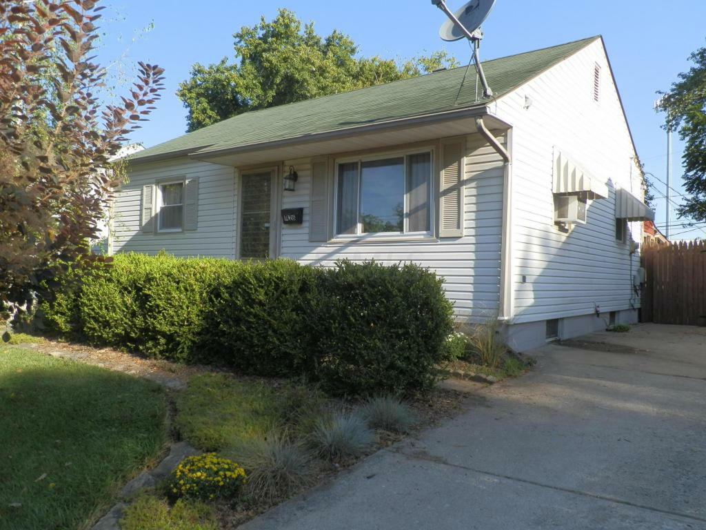 Property Photo: 1426 Northridge Road OH 43224