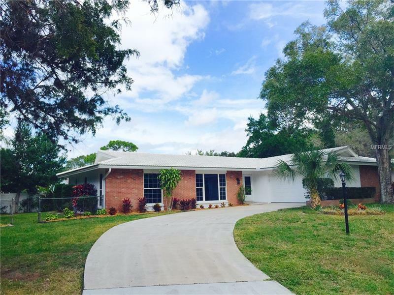 Property Photo:  1228 Inverness Drive  FL 34698 