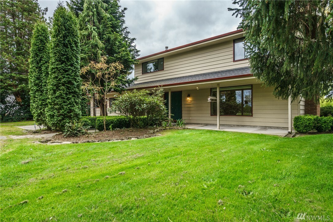 Property Photo:  15264 Barrett Rd  WA 98273 