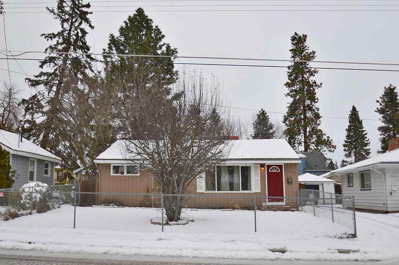 Property Photo:  945 E 37th Ave  WA 99203 