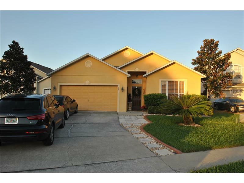 Property Photo:  7737 Duckhorn Court  FL 32818 