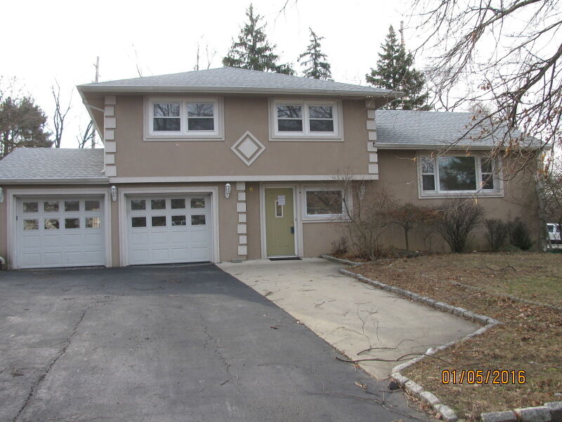 Property Photo:  6 Stanford Pl  NJ 07470 