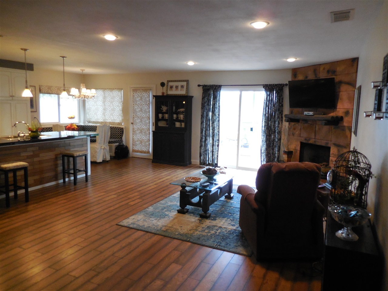Property Photo: 4109 Alana Circle CA 92056