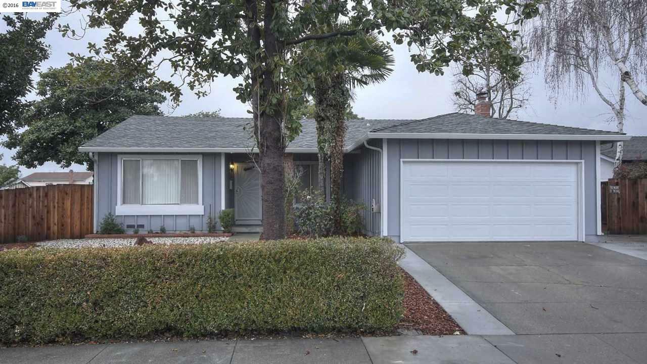 Property Photo:  2827 Mann Ave  CA 94587 