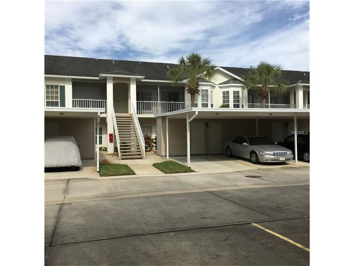 Property Photo: 400 Laurel Lake Drive 202 FL 34292