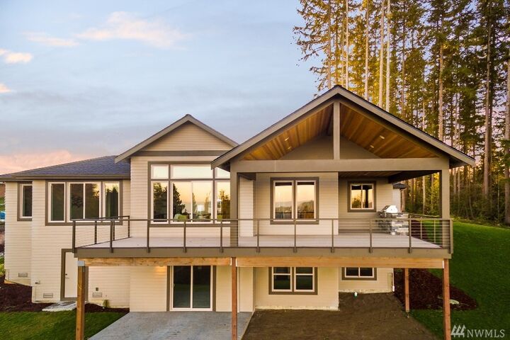 Property Photo: 7257 Stinson Ave WA 98335