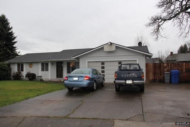 Property Photo:  4914 Wagon Trail Ct SE  OR 97317 