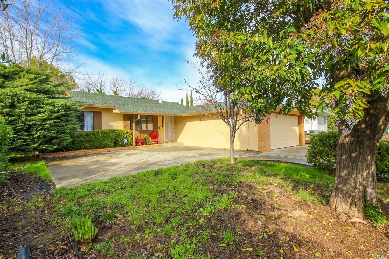 Property Photo:  536 Isabella Drive  CA 95687 