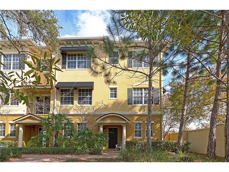 Property Photo: 537 Jasmine Way FL 33756