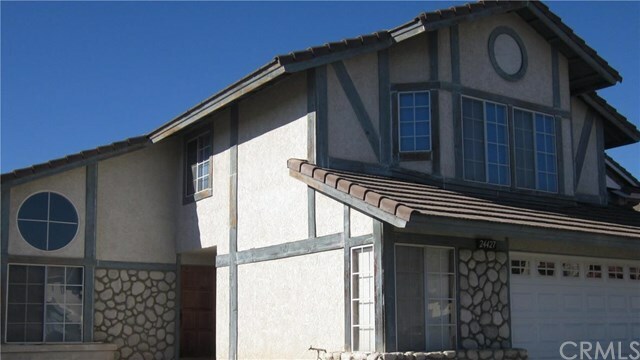 Property Photo:  24427 Oakridge Circle  CA 92562 