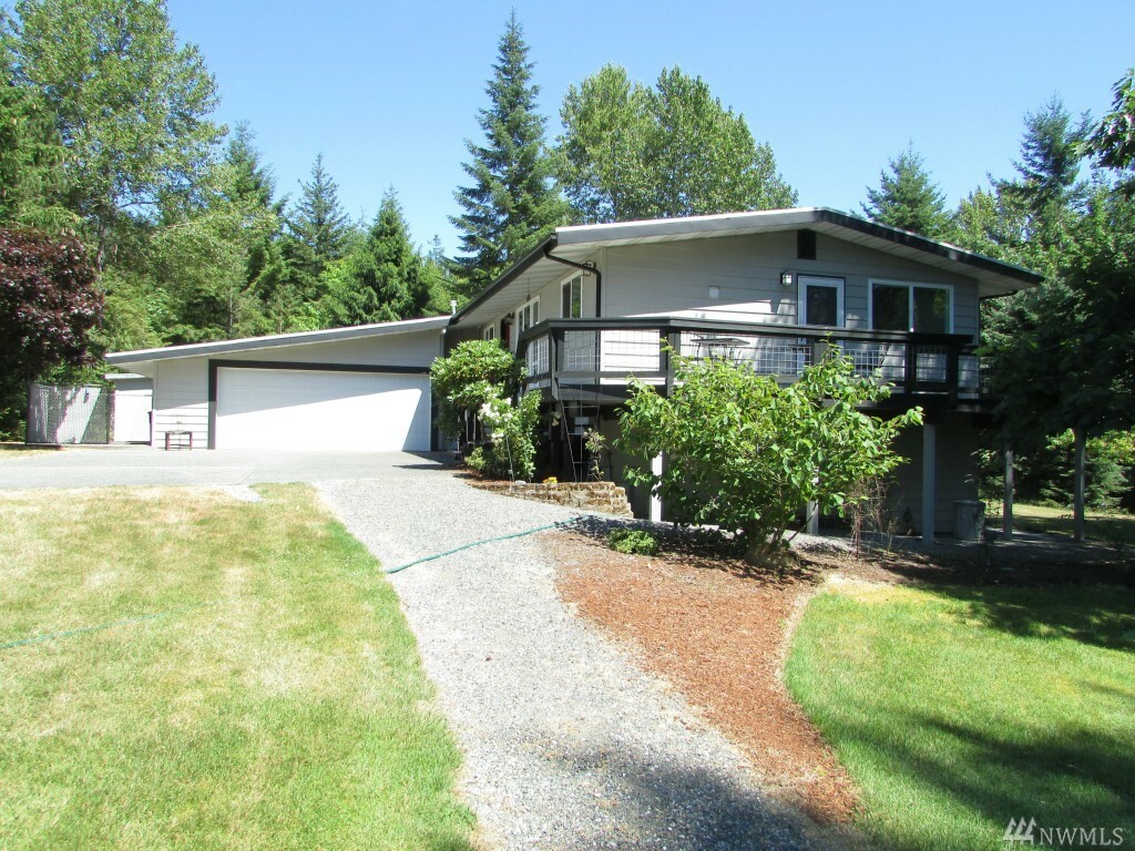 Property Photo:  3020 Church St  WA 98229 