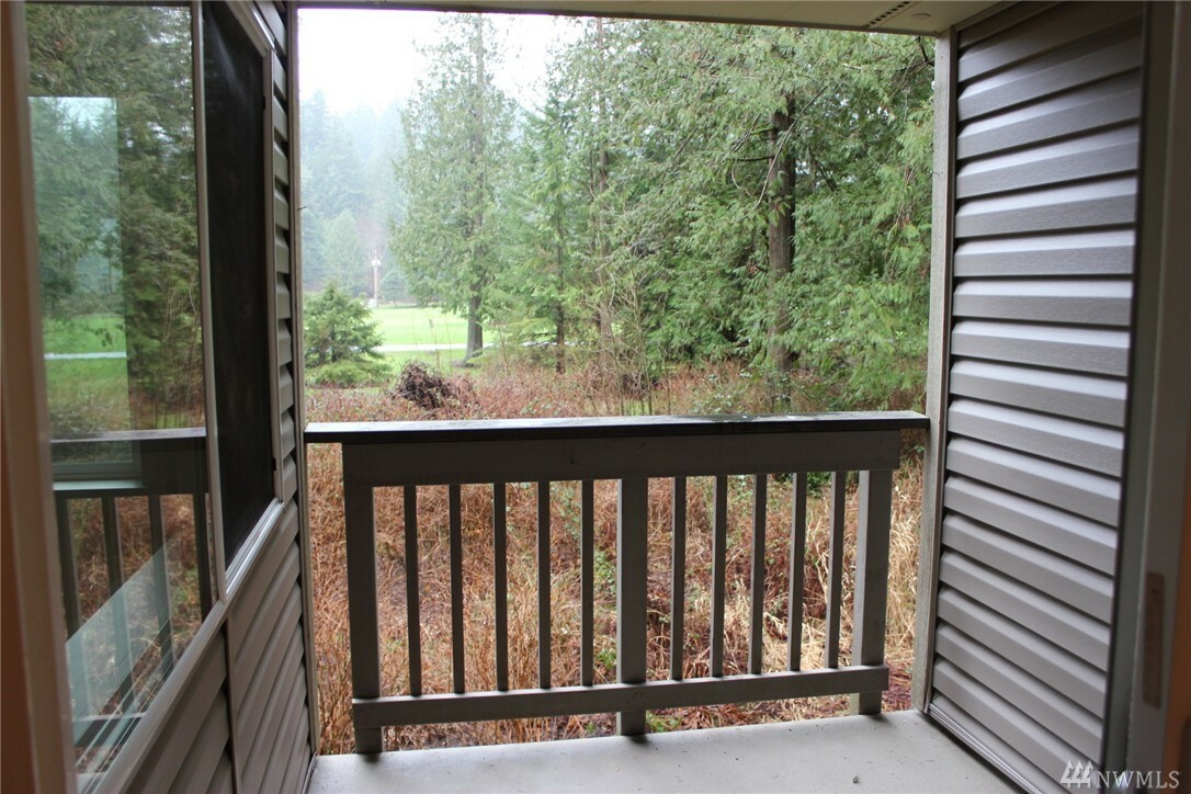 Property Photo:  2 Marigold Dr 45  WA 98229 