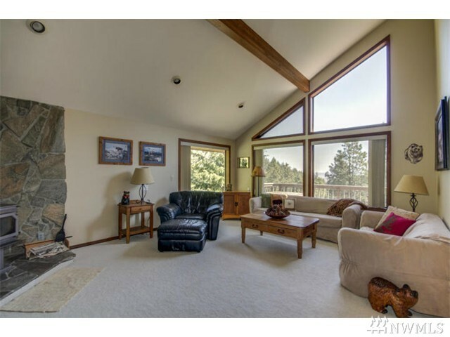 Property Photo: 2960 Mission Ridge Rd WA 98801