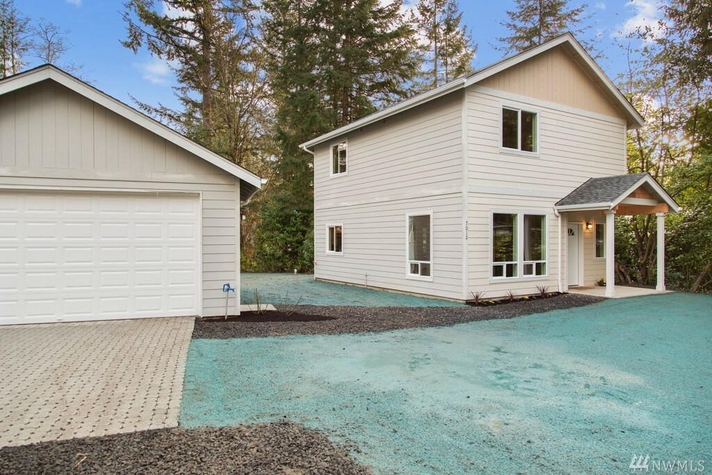 Property Photo:  7012 87th St NW  WA 98332 