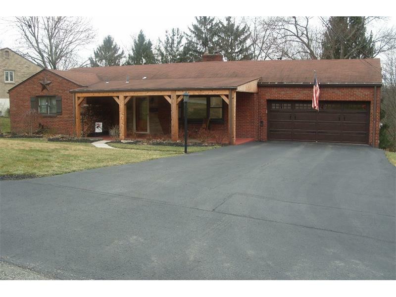 Property Photo:  629 Clearview Drive  PA 15102 