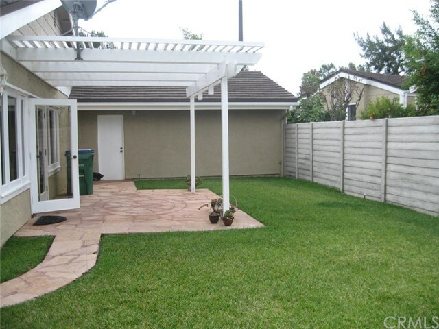 Property Photo:  42 Lone Pine  CA 92604 