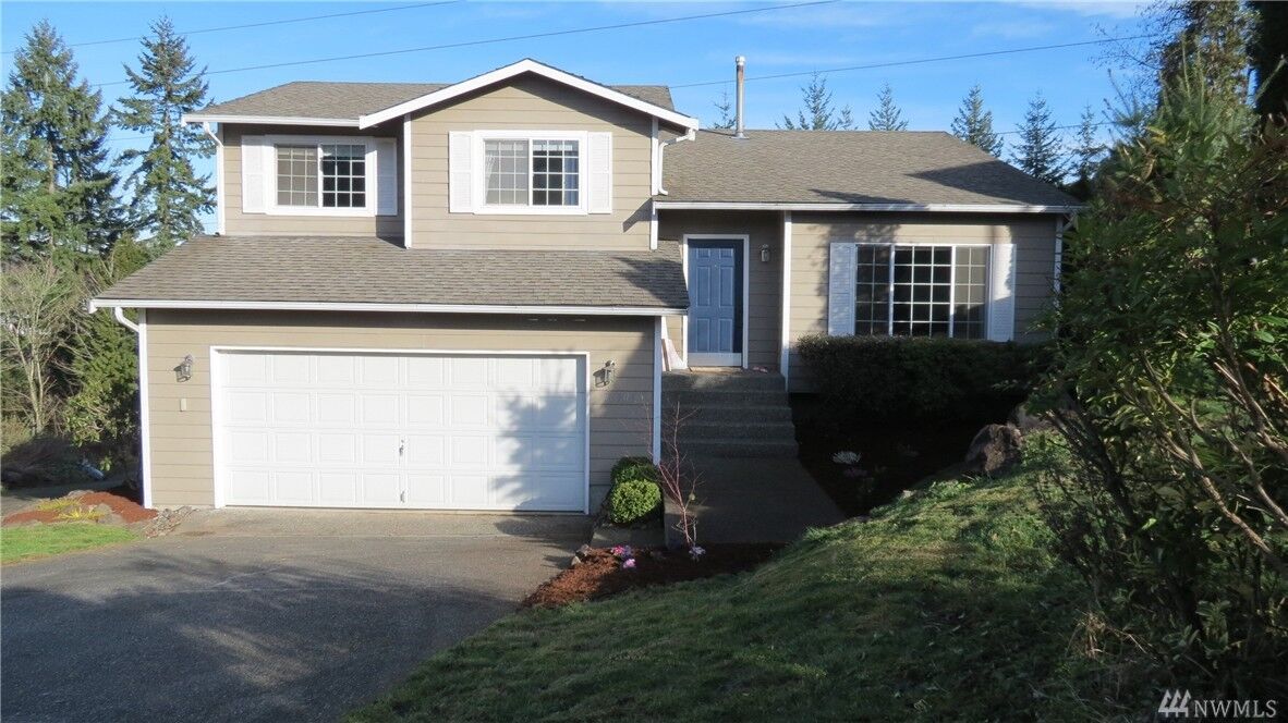 Property Photo: 16906 123rd Place NE WA 98011