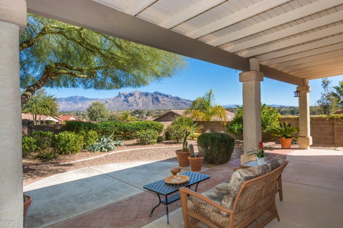 Property Photo:  8736 N Sam Snead Drive  AZ 85742 