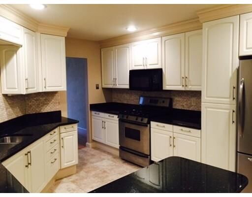 Property Photo:  11 Alcott Village 11  MA 01845 