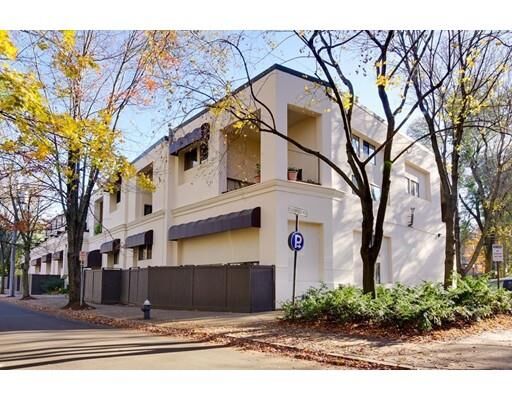 Property Photo:  120 Beaconsfield Rd 22  MA 02445 