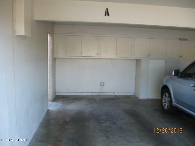 Property Photo:  6525 E Calle La Paz C  AZ 85715 