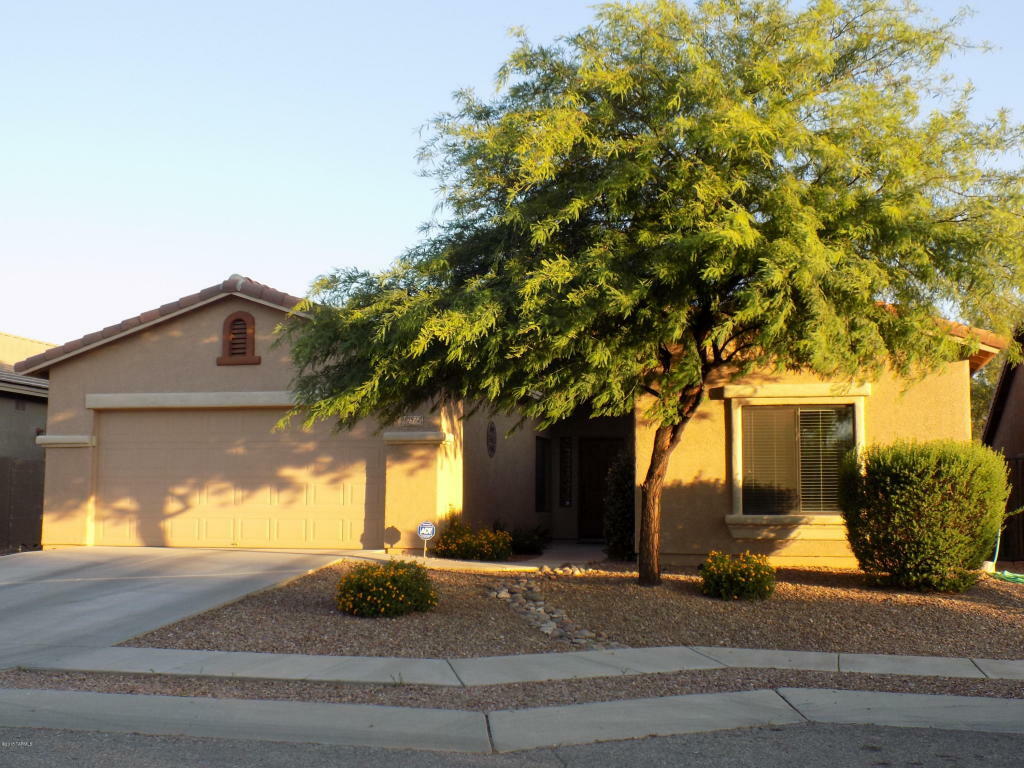 Property Photo:  10572 E Oakbrook Street  AZ 85747 