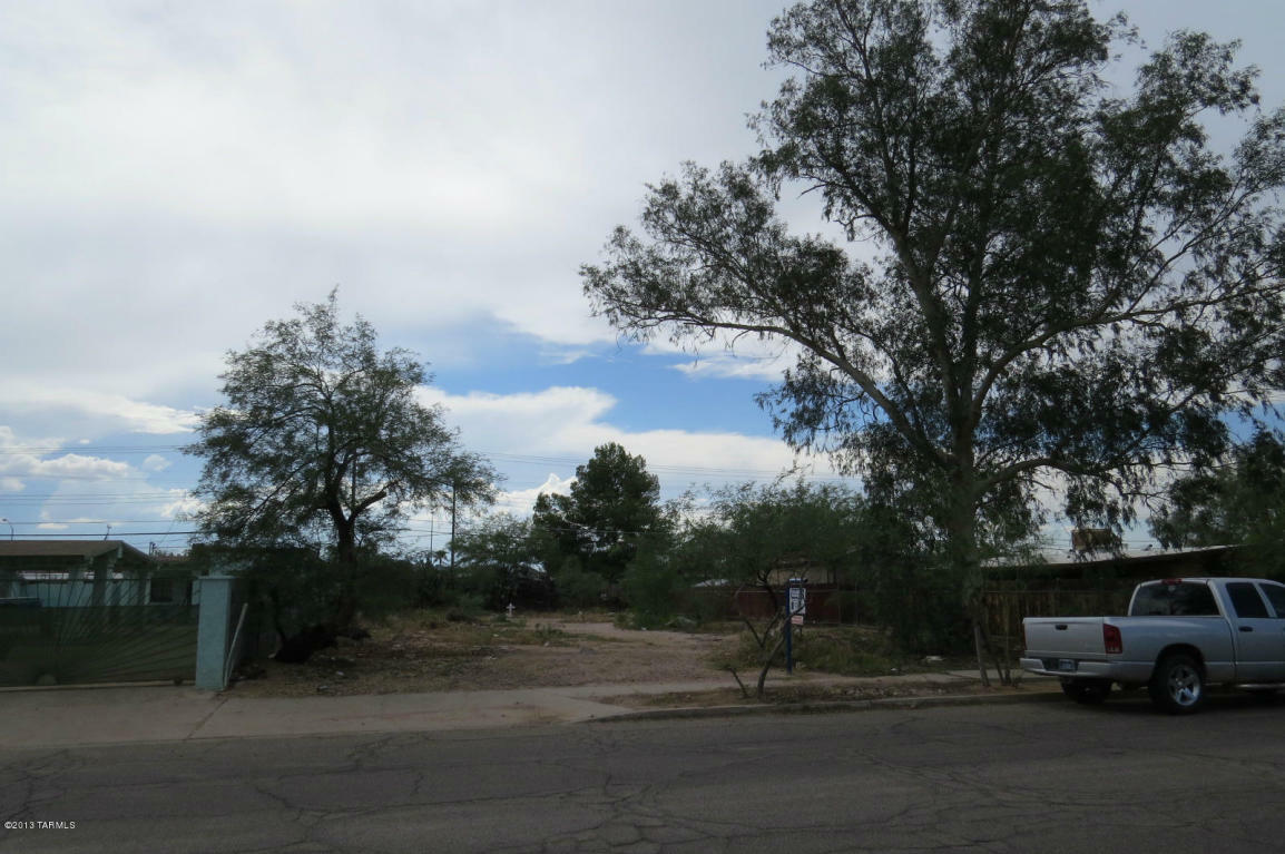 Property Photo:  4632 S 11th Avenue  AZ 85714 