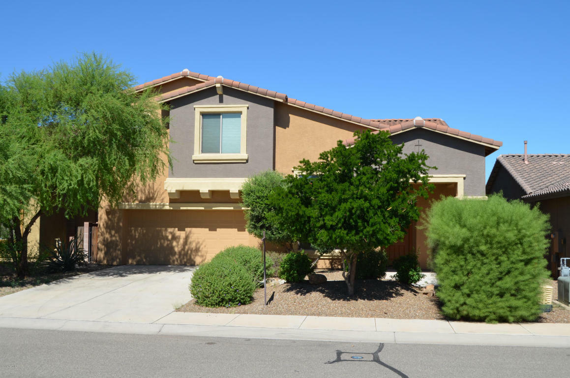 Property Photo:  8403 N Amber Burst Drive  AZ 85743 