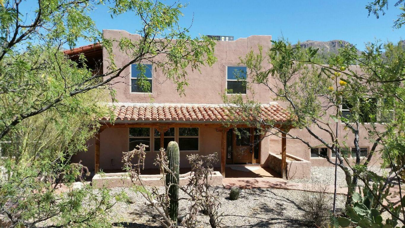 Property Photo:  9031 E Bear'S Circle  AZ 85749 