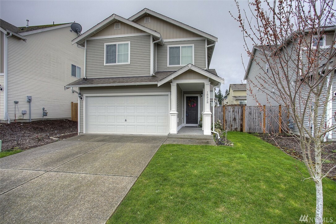 18828 112th Av Ct E  Puyallup WA 98374 photo