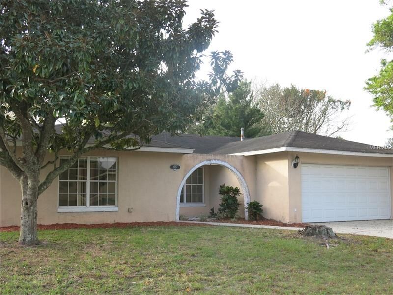 Property Photo: 1351 Prince Philip Drive FL 32707