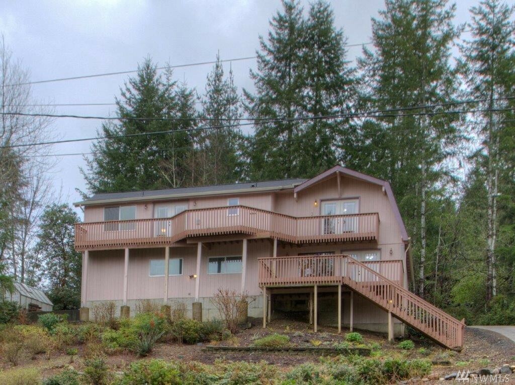 Property Photo:  160 E Lakeview Dr  WA 98546 