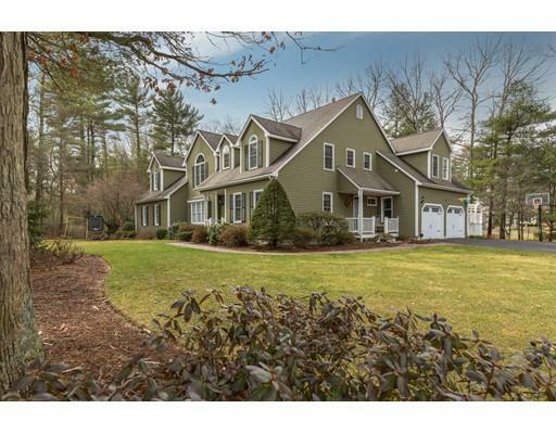 Property Photo: 2 Windsor Pl MA 02048