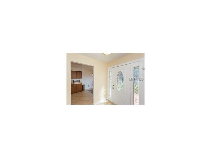 Property Photo: 731 Oak Manor Circle FL 32825