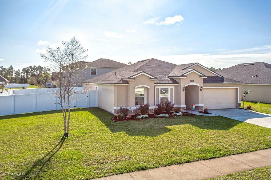 Property Photo: 4482 Song Sparrow Drive FL 32068