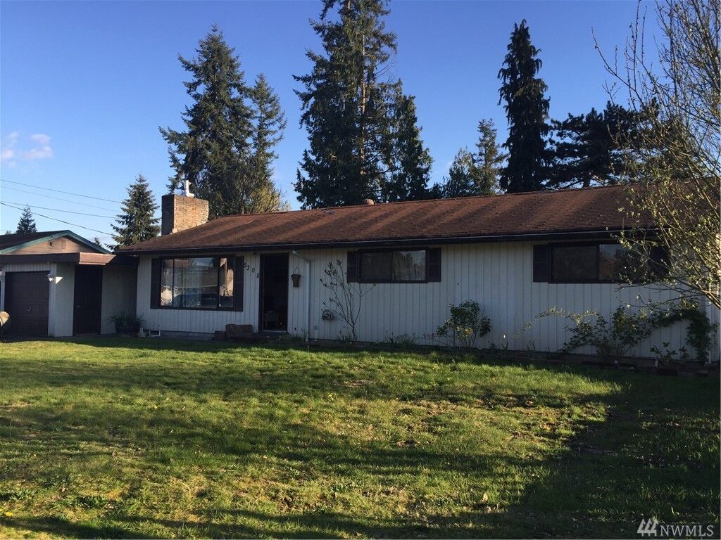Property Photo: 5308 89th St NE WA 98270