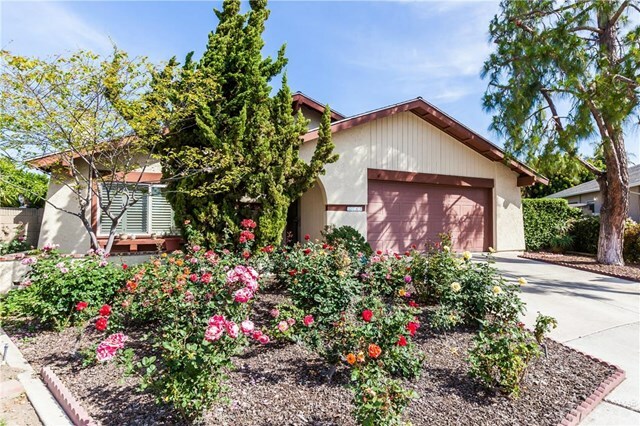 Property Photo: 3387 Wisteria CA 92626