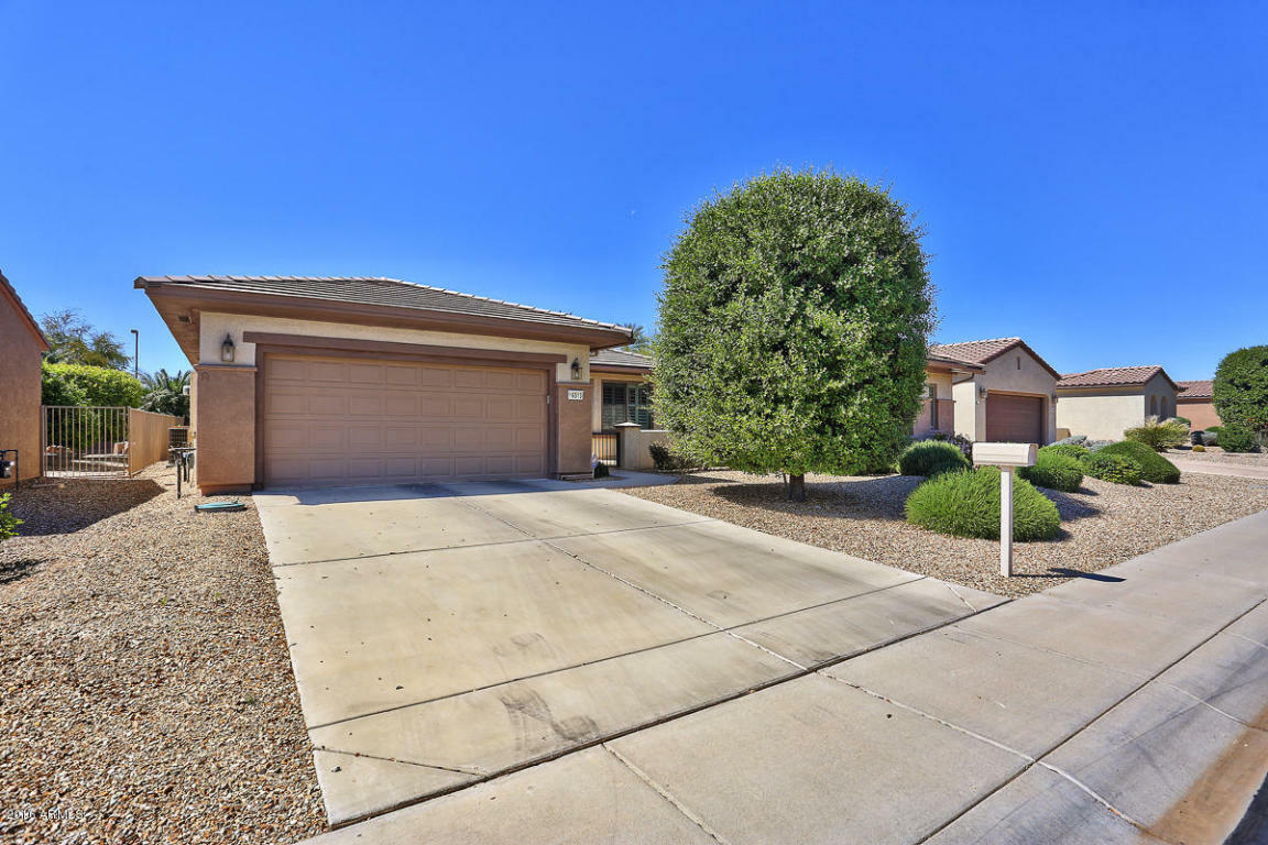 Property Photo:  16513 W Flora Lane  AZ 85387 