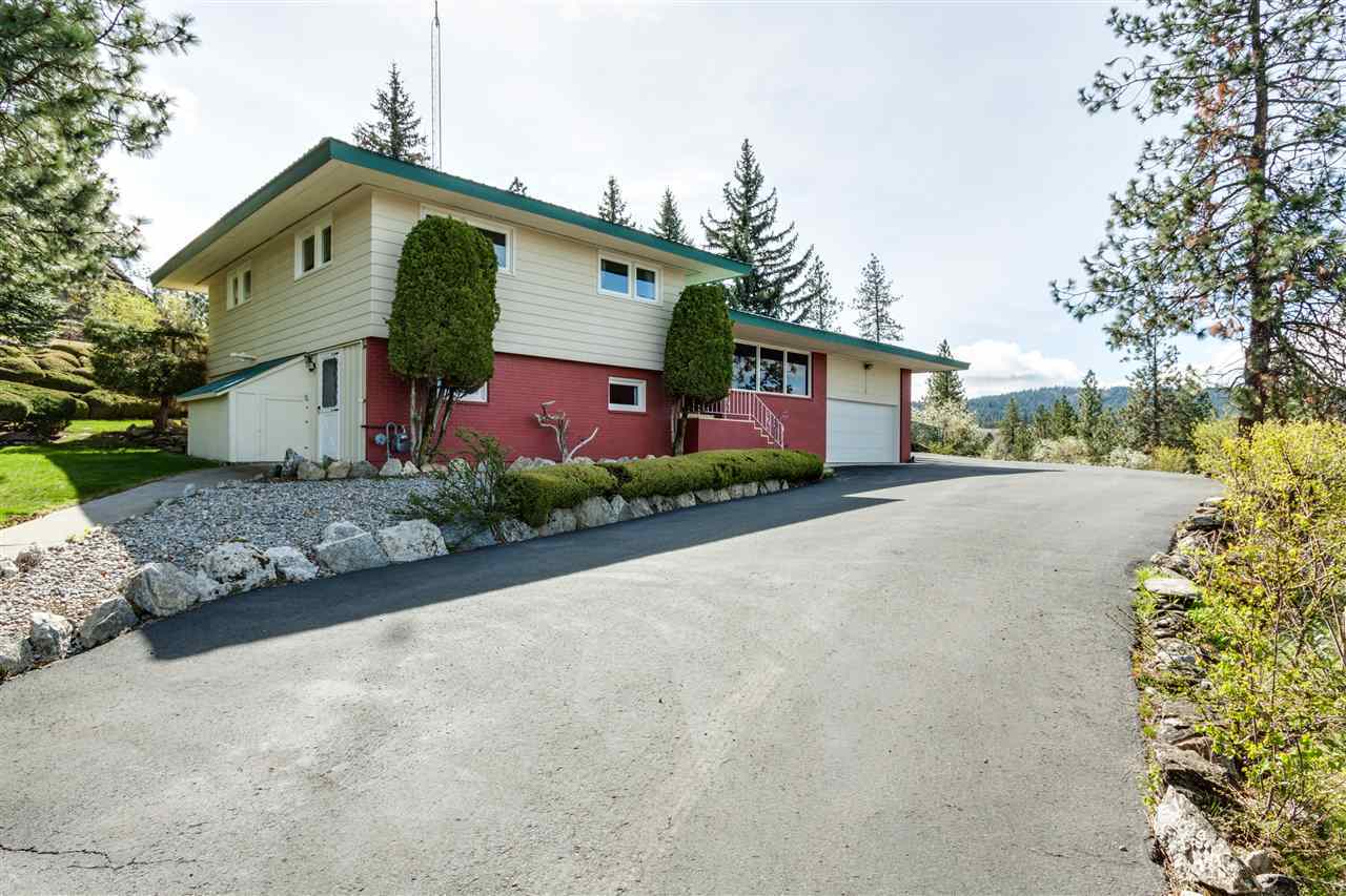 Property Photo: 1207 S Skyline Pl WA 99212-3024