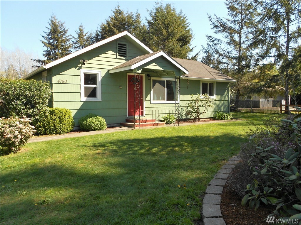 Property Photo:  4780 Erlands Point Rd NW  WA 98312 