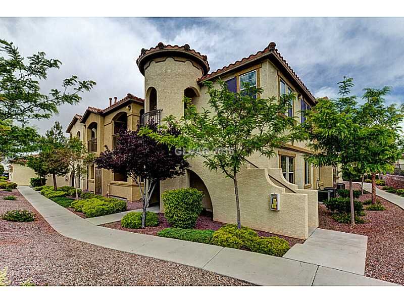 Property Photo:  50  Aura De Blanco St 13102  NV 89074 